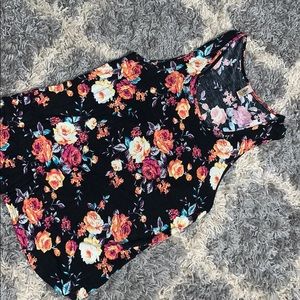 Floral tank